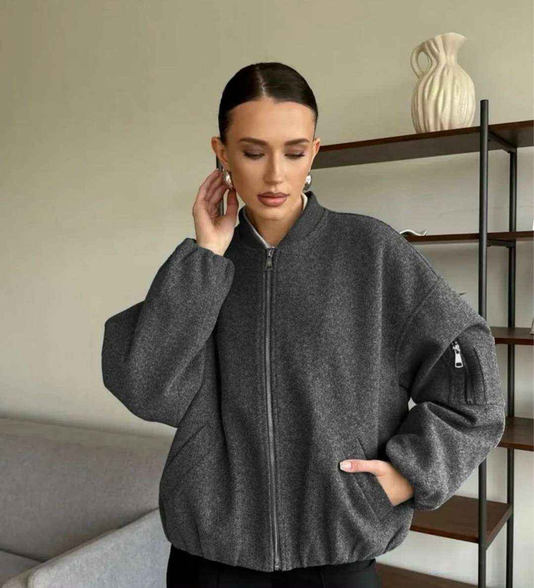 куртка-бомбер оверсайз из пальтовой ткани,куртка-бомбер оверсайз из пальтовой ткани zarina,бомбер оверсайз шерстяной,бомбер драповый утепленный оверсайз fashionboom,куртка бомбер оверсайз осенняя утеп