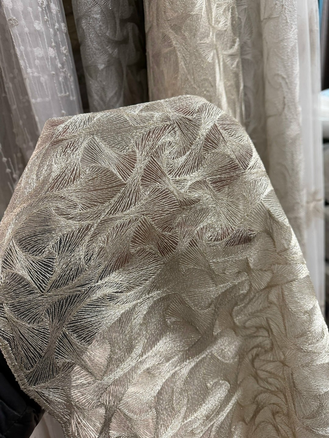 комплект штор,штора для гостиной,ткани для штор,жаккардовые шторы,занавески