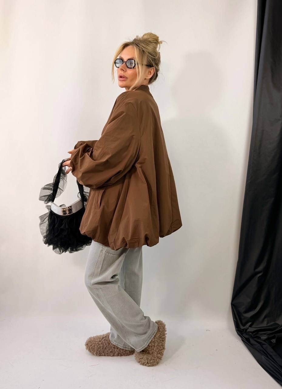 куртка бомбер оверсайз демисезонная,бомбер оверсайз женский,коричневая куртка-бомбер оверсайз,куртка оверсайз,куртка бомбер