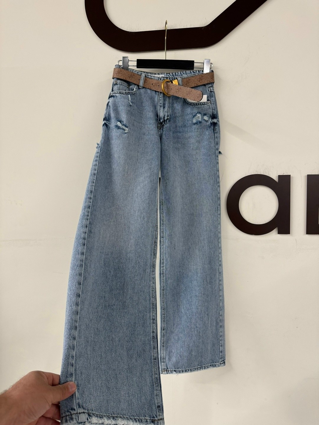 женские джинсы,miu miu джинсы,модные джинсы,джинсы,женские широкие джинсы