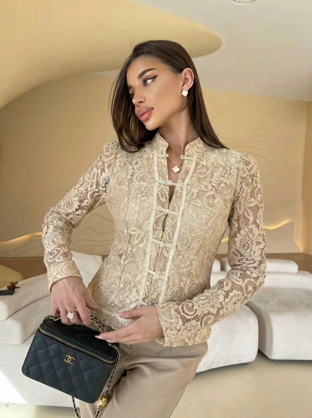 блузка кружевная,ажурная блузка,кружевное платье,красная блузка с кружевом,кружевной жакет