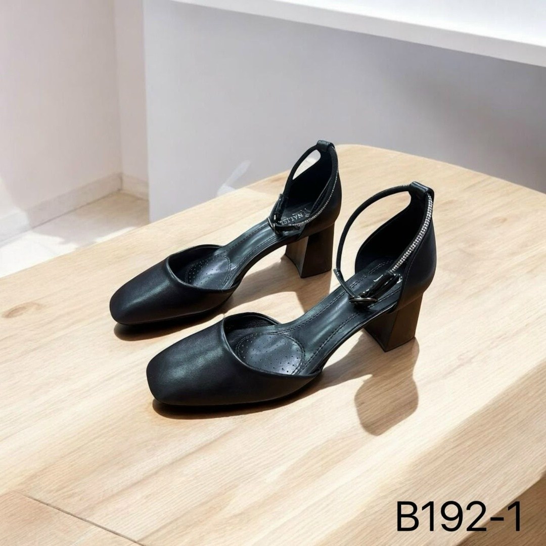 ,стильные туфли,туфли женские на низком каблуке с открытой пяткой,туфли женские на каблуках,сандалии на каблуке