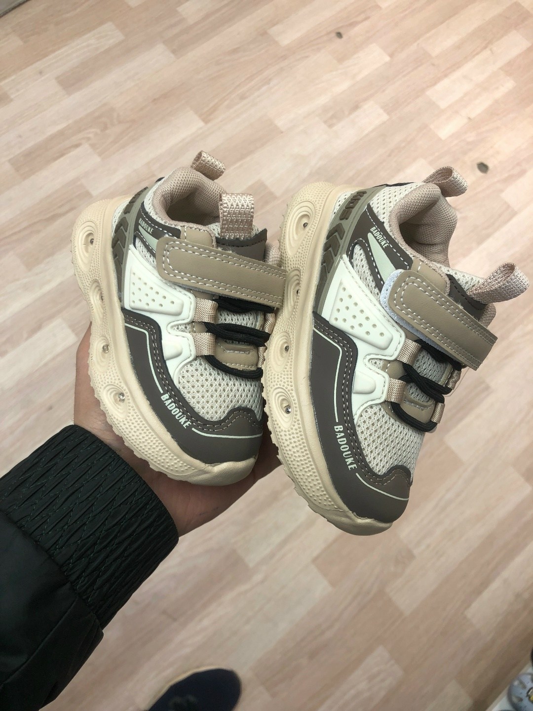 кроссовки детские,кроссовки для малыша,кроссовки для мальчика, кроссовки,кроссовка детская