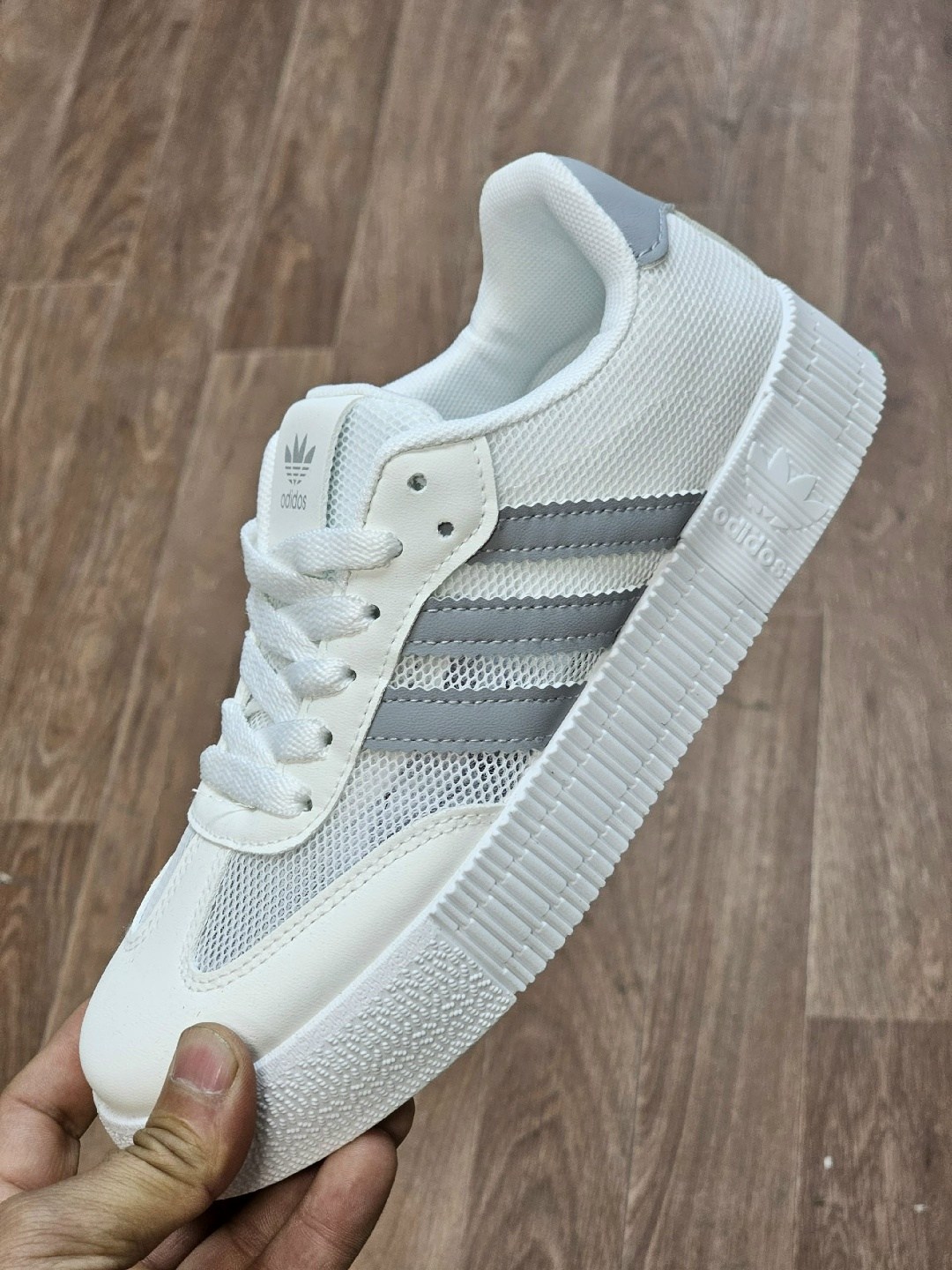 кроссовки adidas samba,кроссовки adidas,адидас самба белые,женские кроссовки adidas,кроссовки мужские женские adidas