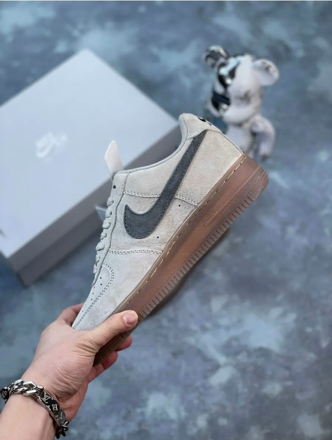 кросcовки nike air force 1,nike air force 1,кроссовки,nike air force 1 low suede grey,nike reigning champ air force 1 low lv8 light grey