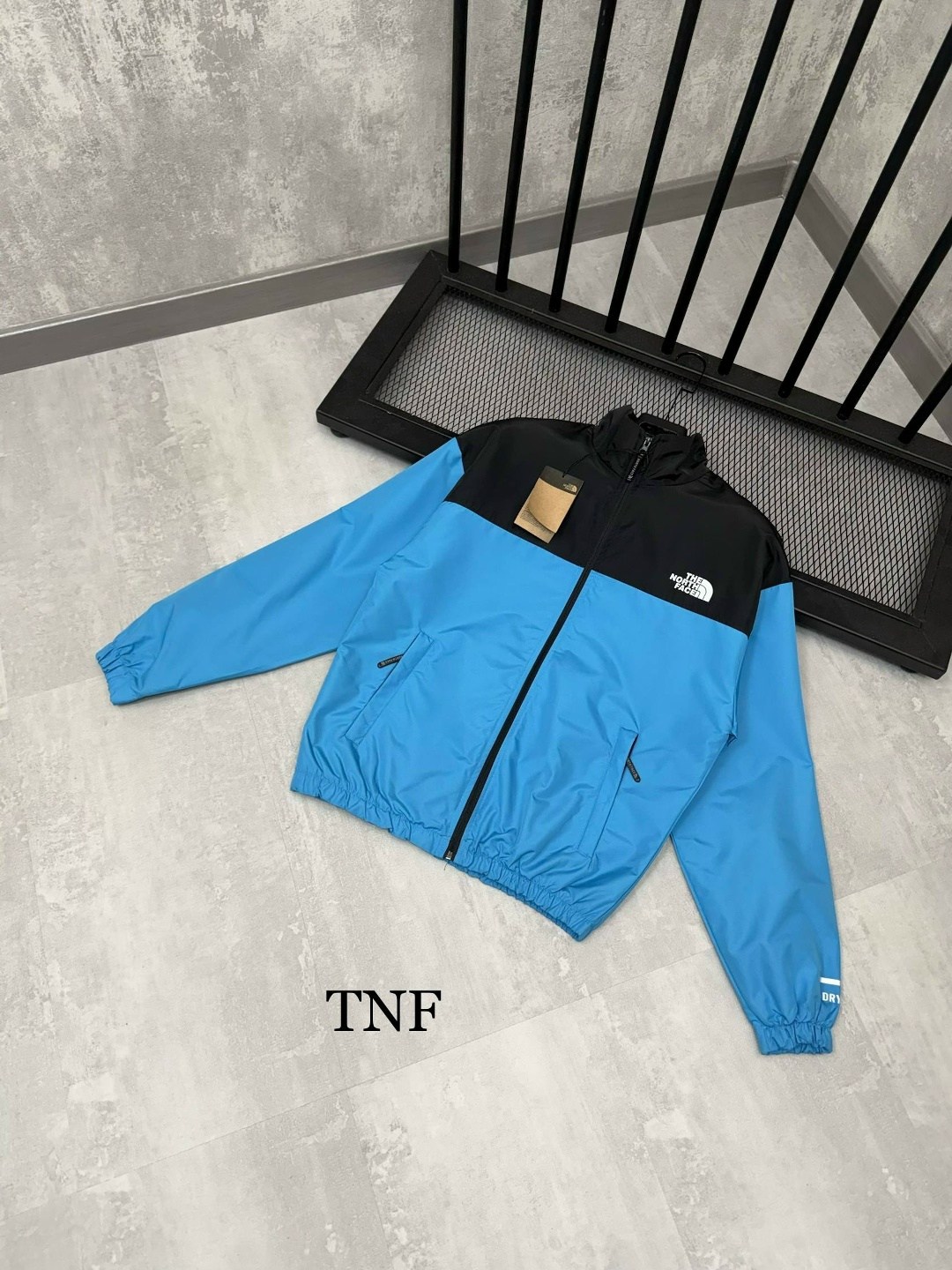 куртка the north face мужская,the north face куртки,легкая куртка,весенняя куртка норт фейс,спортивная куртка