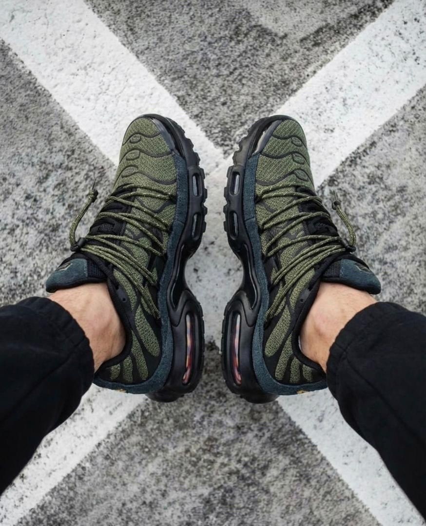 кроссовки nike air max plus tn,nike air max tn plus black,nike air max tn plus,кроссовки,кроссовки nike air max plus