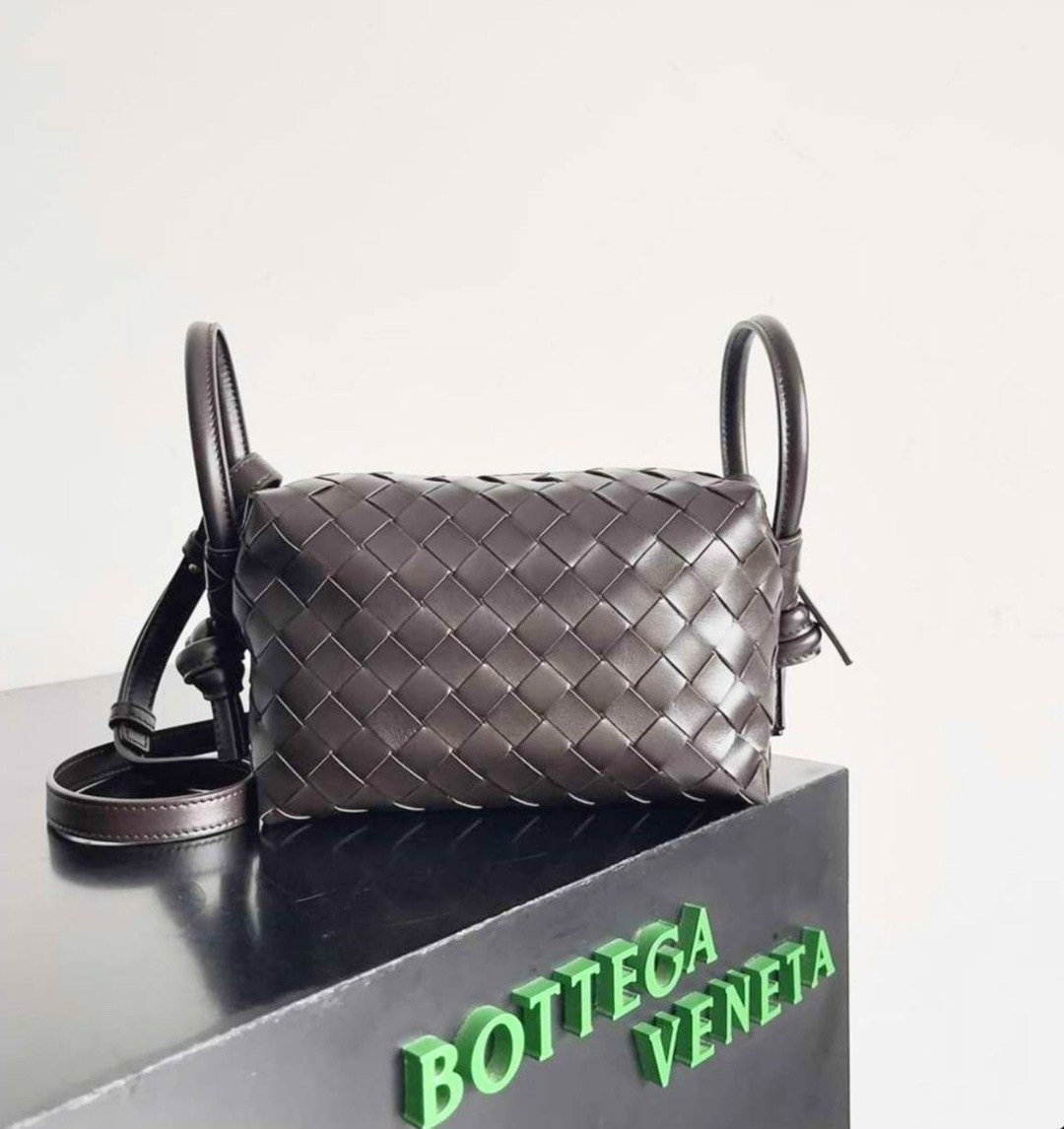 bottega veneta сумка на плечо,bottega veneta сумка,bottega сумка,женская сумка bottega veneta,сумка