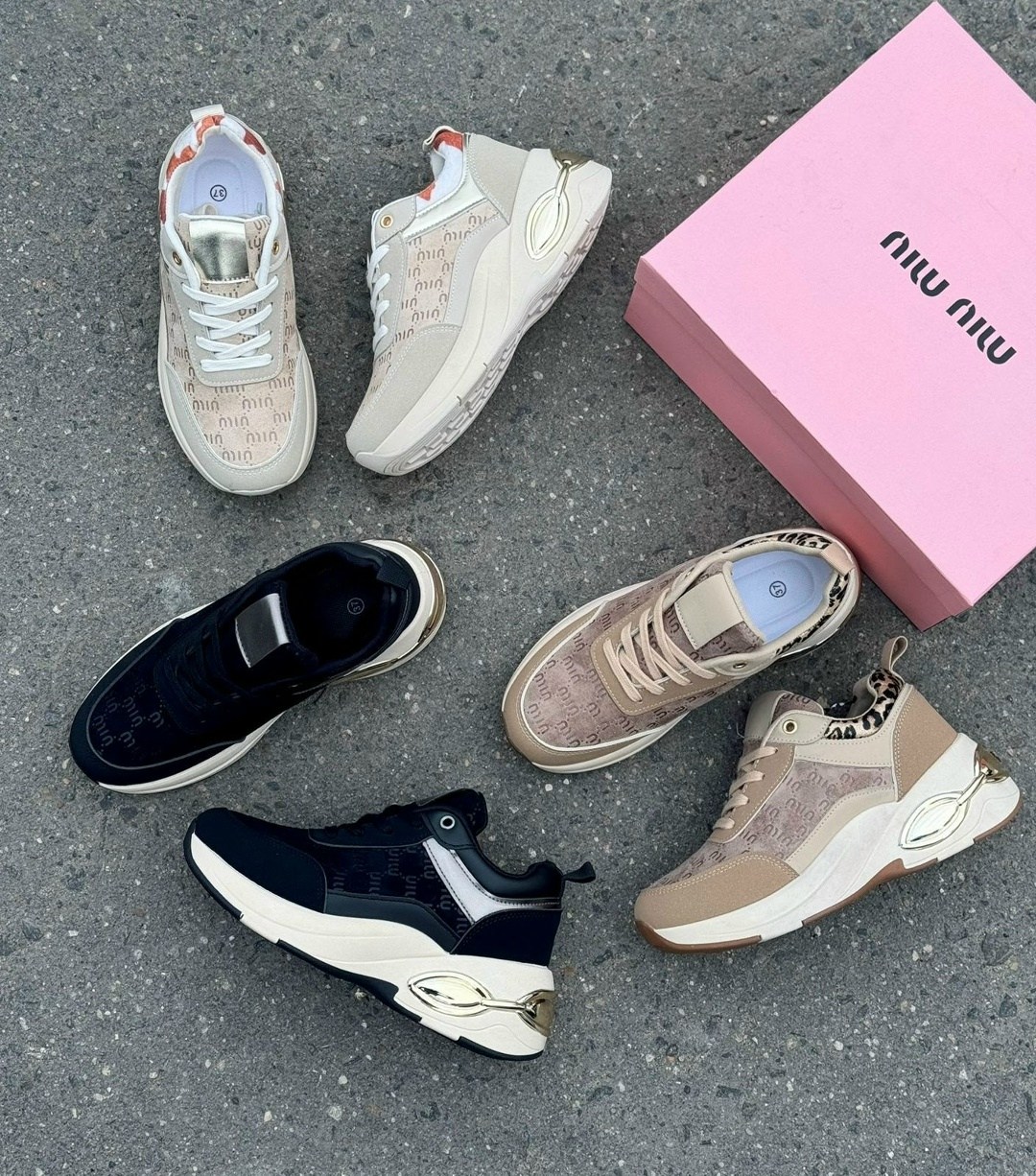 ,кроссовки женскиe,бежевые кроссовки,женская ,кроссовки модные