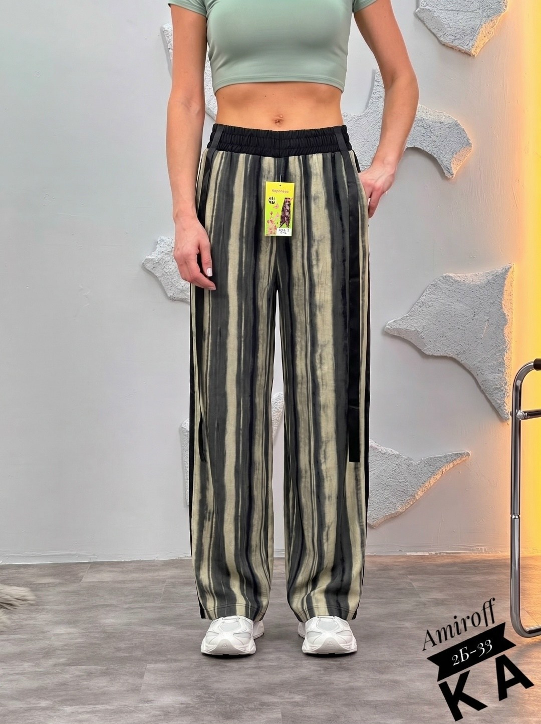 брюки свободные,широкие брюки,брюки с широкими штанинами,брюки с принтом,штаны с принтом