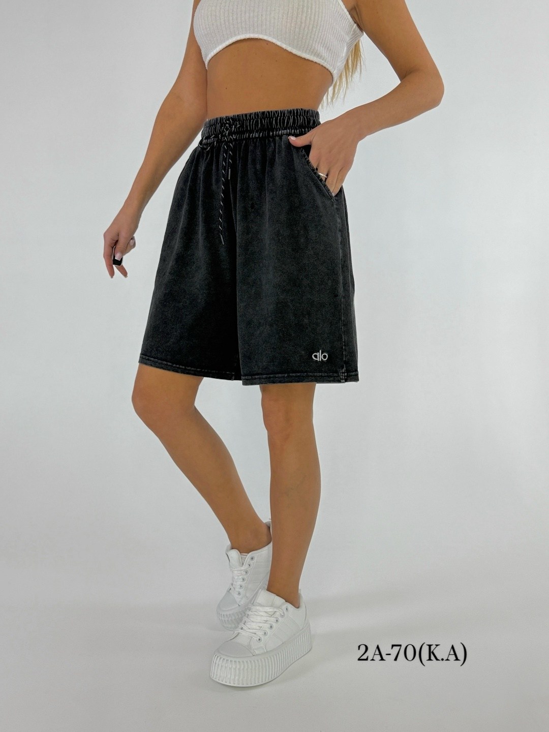 женские шорты,шорты женские повседневные,повседневные шорты,велюровые шорты,шорты бриджи