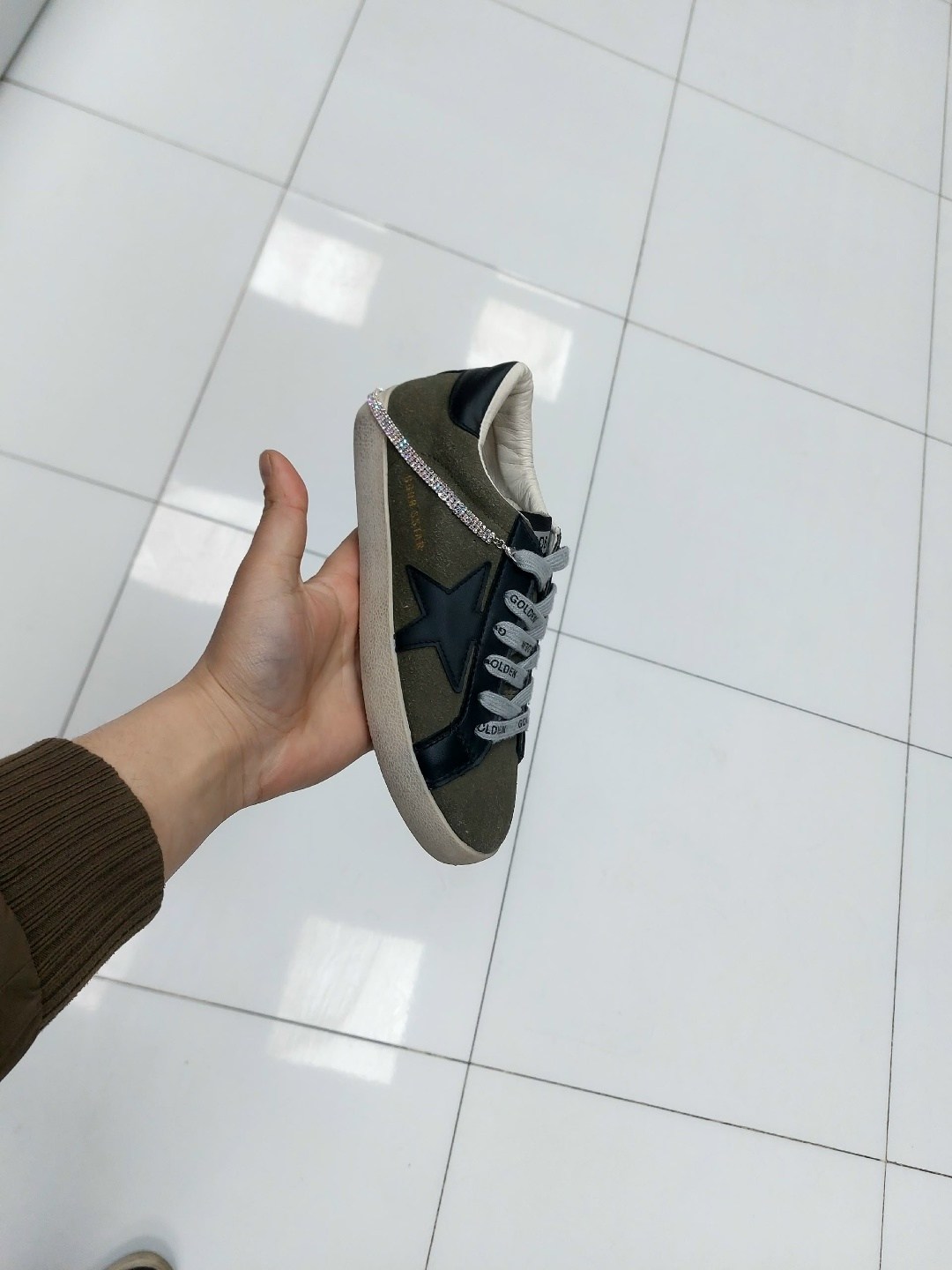 ,golden goose кеды,кроссовки golden goose,женские кеды golden goose superstar зеленые,женские кеды