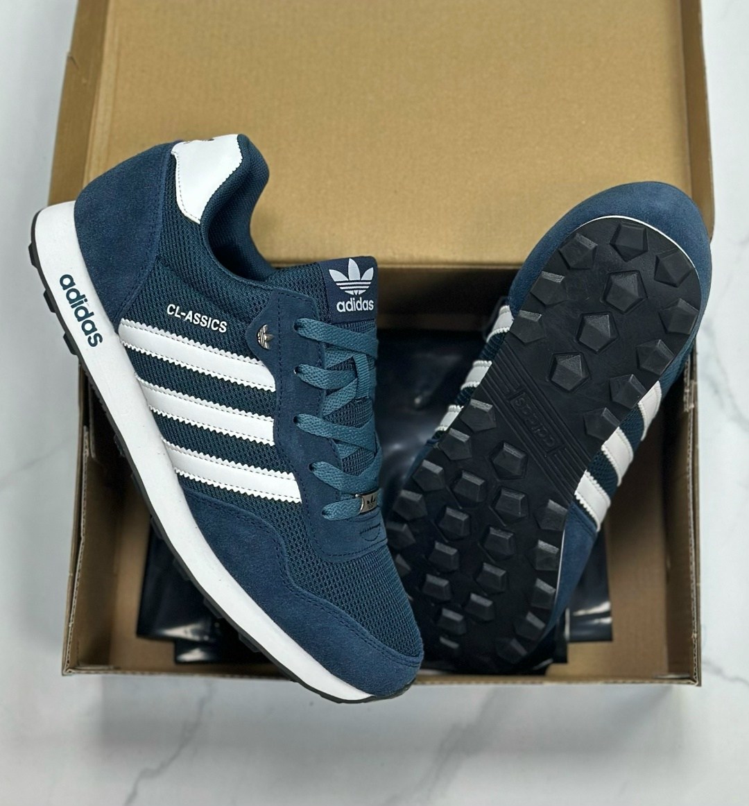 адидас кроссовки cl-assics,кроссовки adidas,кроссовки мужские adidas,кроссовки адидас,кроссовки adidas classics