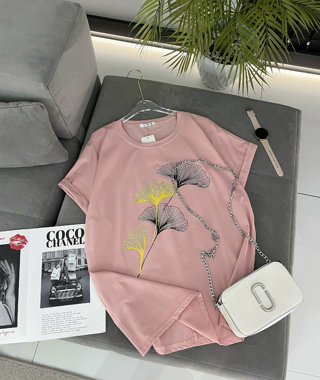 футболки женская,футболка белая женская,кофта женская,женские футболки с принтом,футболка стильная