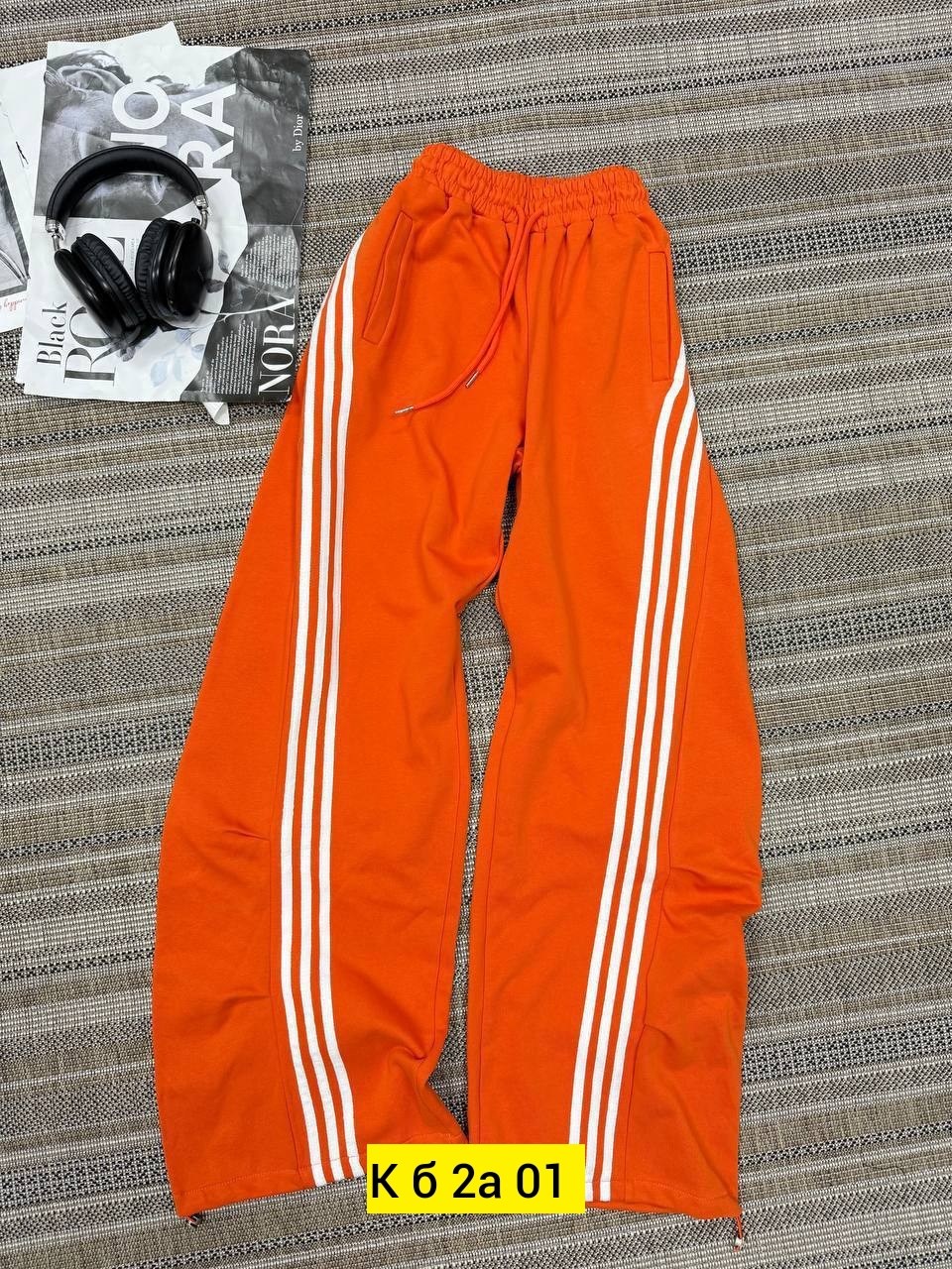 спортивные штаны,спортивные брюки,брюки широкие,брюки спортивные женская,спортивные брюки adidas originals