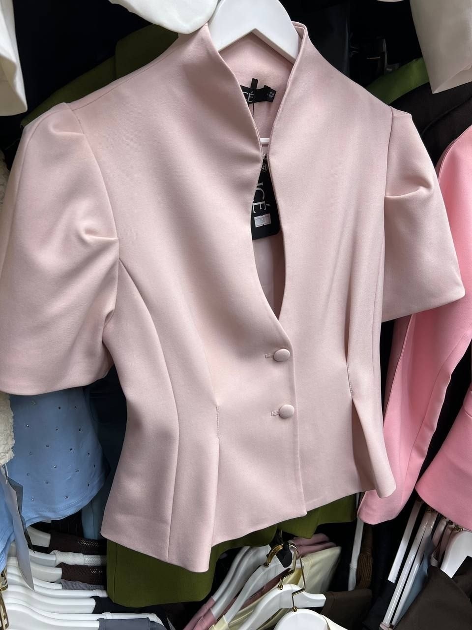 жакет,женские жакеты,элегантный жакет,приталенный жакет,жакет серый