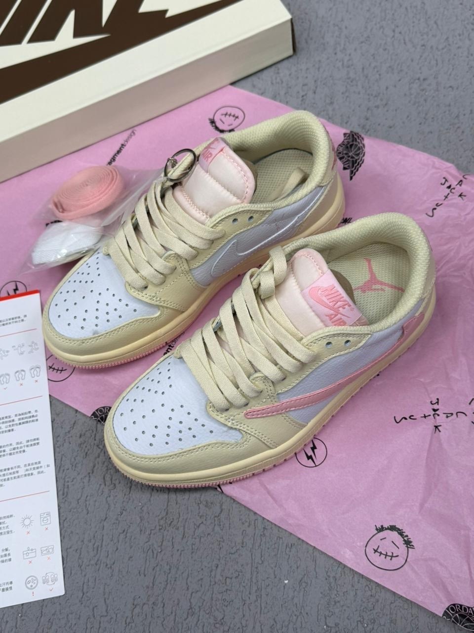 travis scott x air jordan 1 low sail/shy pink,travis scott x air jordan 1 low og shy pink,nike air jordan 1 low travis scott shy pink,nike air jordan 1 low shy pink x travis scott,кроссовки travis sco