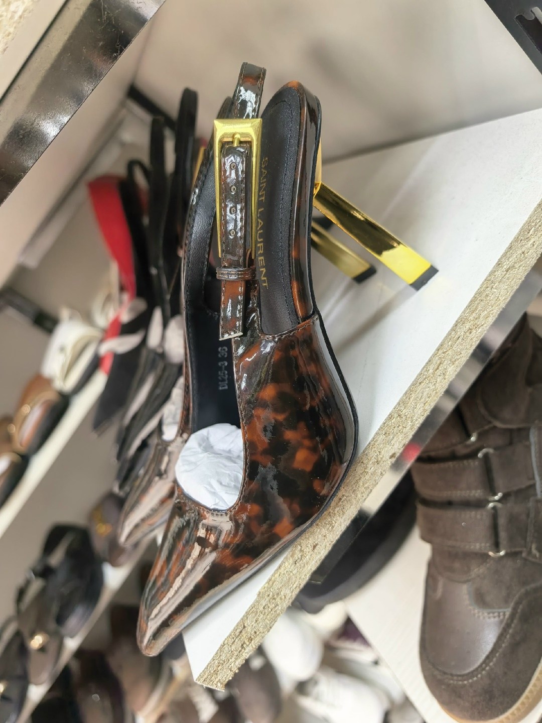 женские туфли лодочки,,туфли фенди,туфли модные,туфли лодочка