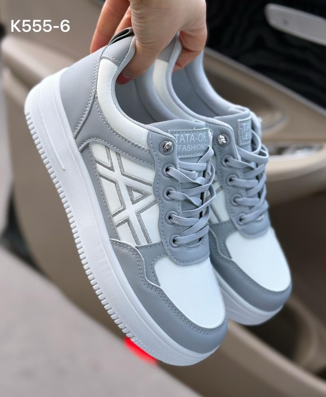 ,женские кроссовки,кроссовка женский,повседневные кроссовки,спортивная