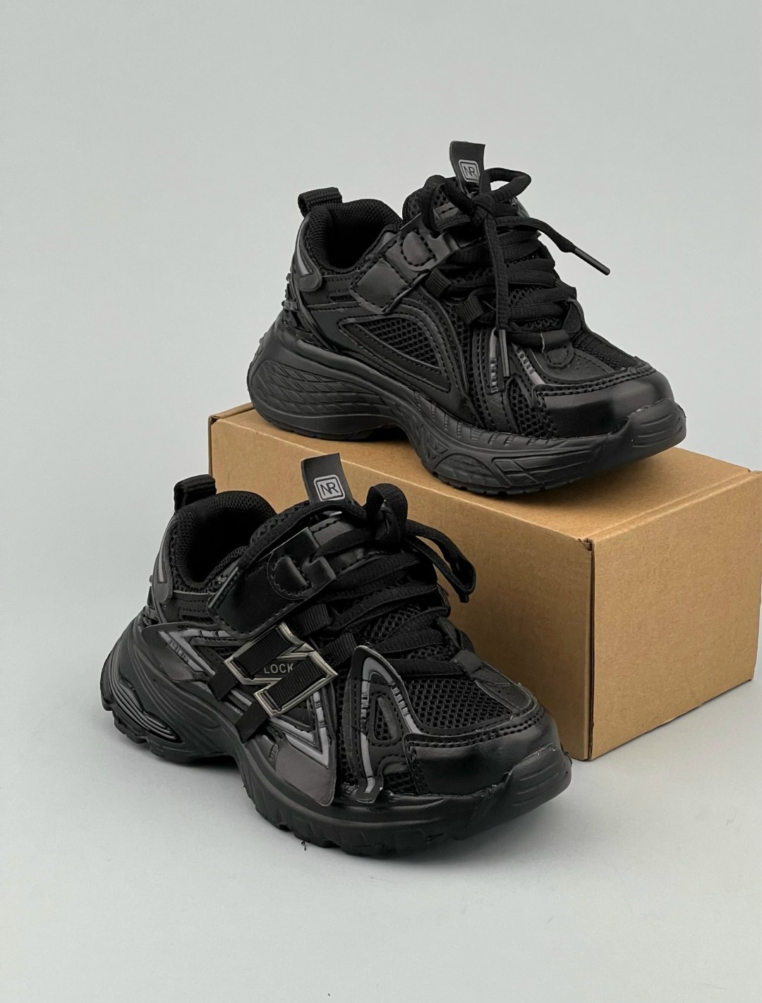 кроссовки женскиe,черные кроссовки,кроссовки,кроссовки массивные,кроссовки мальчику