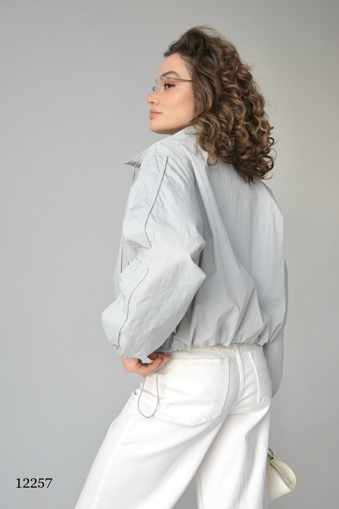 куртка бомбер,куртка бомбер женская,модная куртка,оверсайз куртка,бежевый бомбер