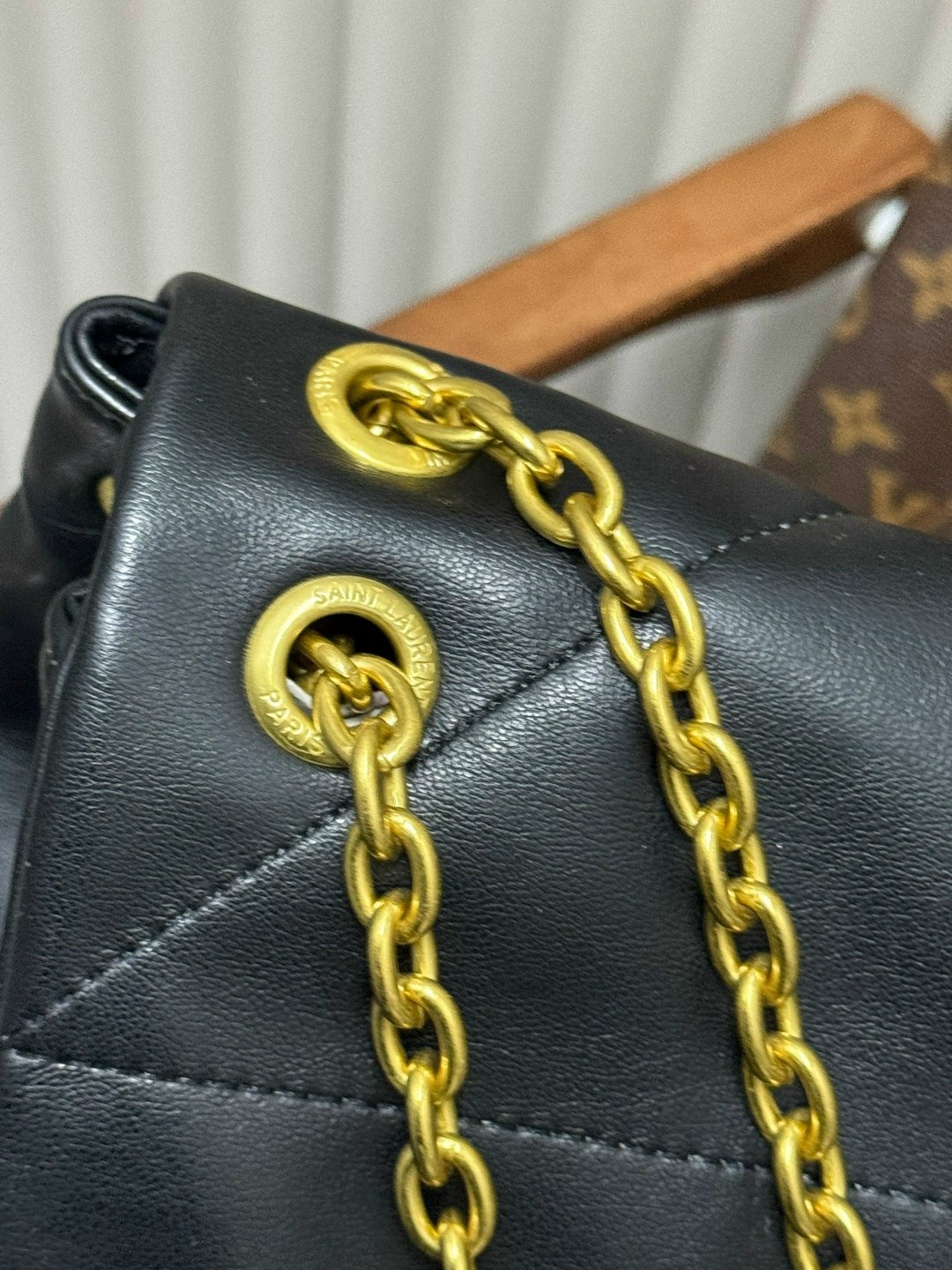 yves saint laurent сумка на плечо,сумка yves saint laurent,saint laurent сумка на плечо,сумка женская yves saint laurent,saint laurent сумка