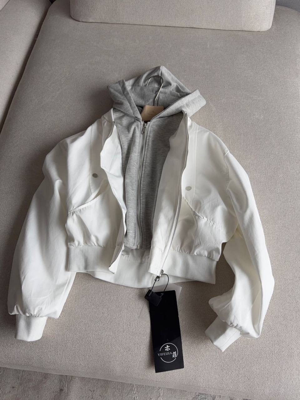 короткая куртка,женская короткая куртка,укороченная куртка,женская укороченная куртка,куртка женская