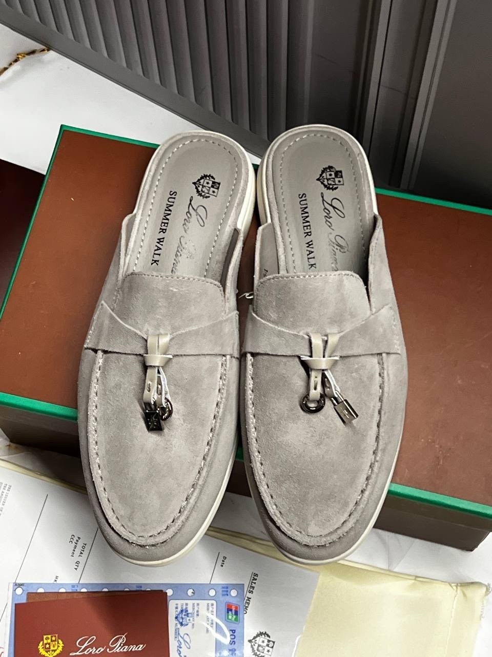 loro piana лоферы женские,мюли loro piana,,женские замшевые мюли loro piana бежевые,лоферы loro piana