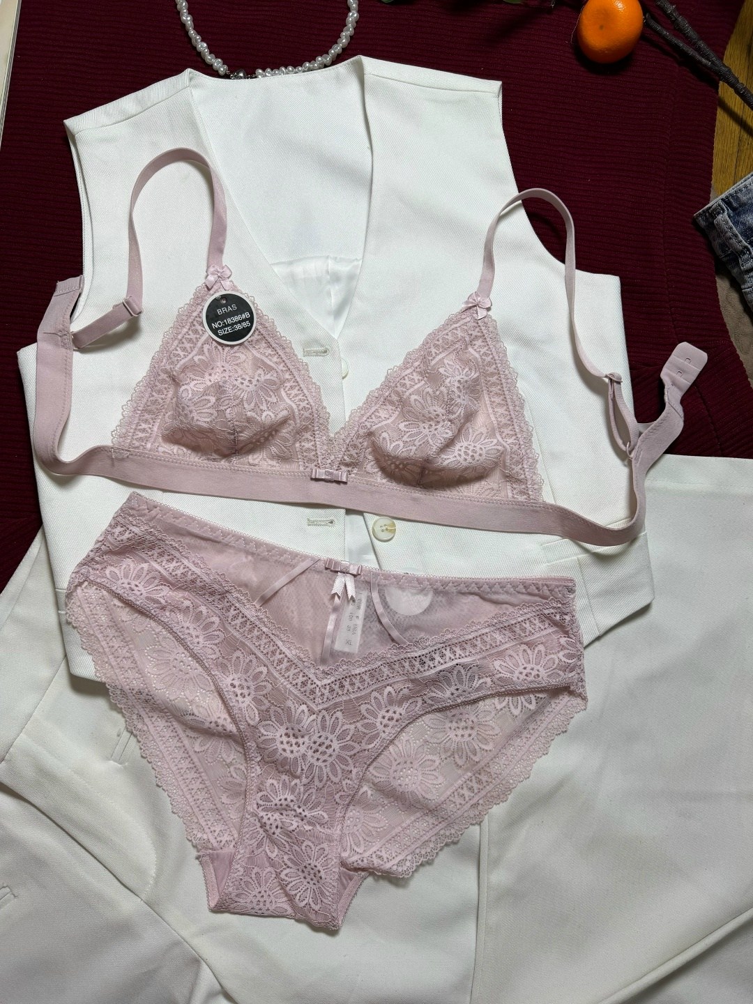 комплект нижнего белья кружевного,комплект нижнего белья женский кружевное,кружевное бельё комплект,комплект нижнего белья,кружевное нижнее белье