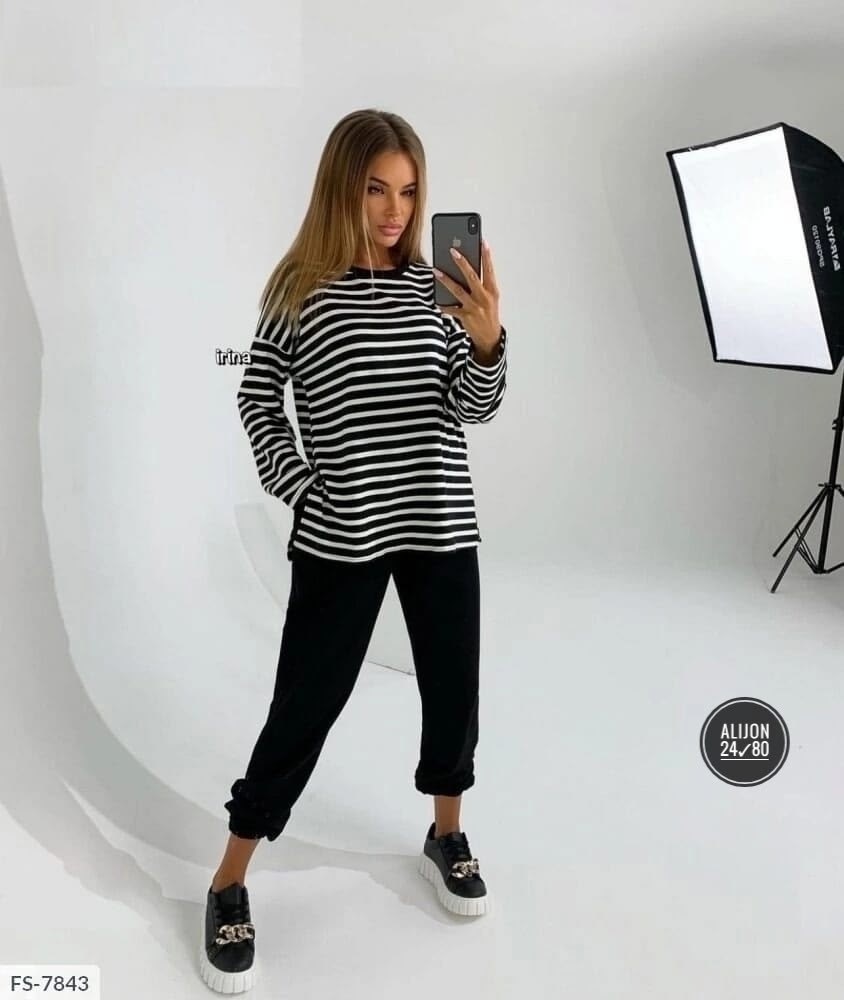 ,костюм двойка свитшот и брюки,костюм женский,свитшот и брюки,костюм двойка женская