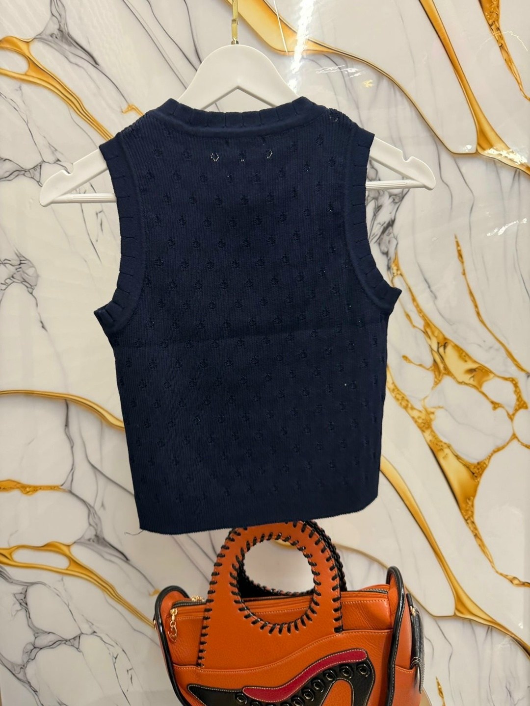 вязаная майка,вязаные жилеты,одежда chanel,женская майка,майка