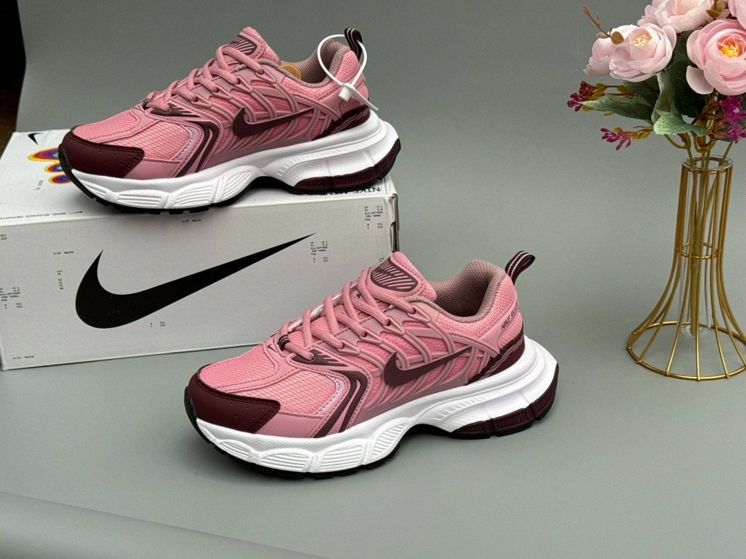 женские кроссовки,кроссовки,кроссовки nike,женские кроссовки nike,спортивная