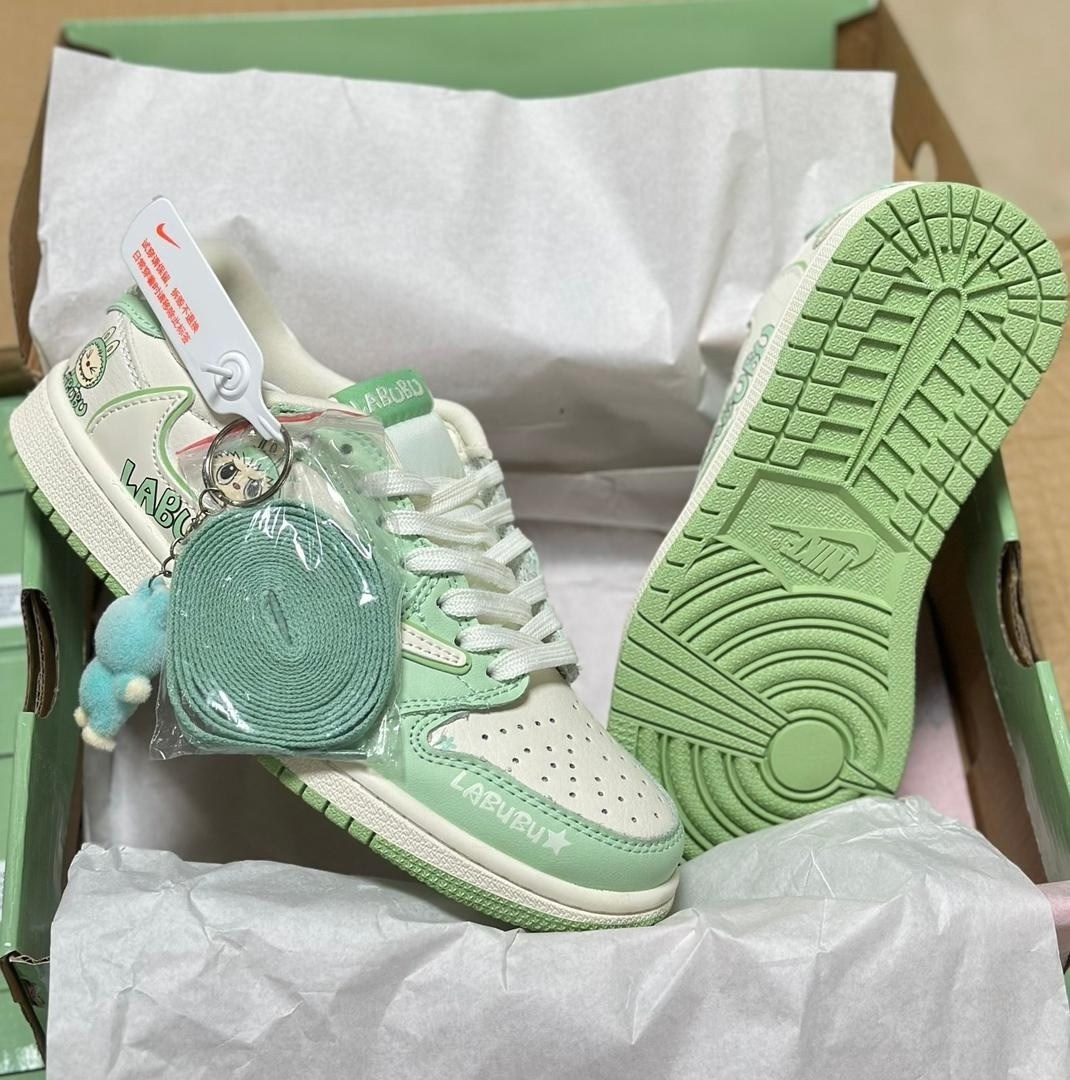 женские кроссовки,кроссовки,nike air jordan 1 low travis scott,повседневные кроссовки,модные кроссовки