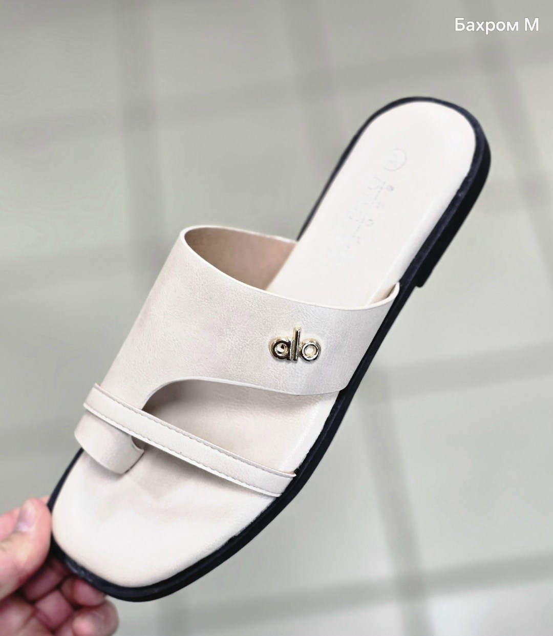 шлепанцы женские,,шлепанцы женские сабо,белые шлепанцы,шлепки женские
