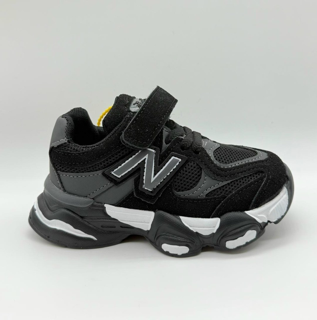 кроссовки,детские кроссовки,,модные кроссовки для девочек,детская