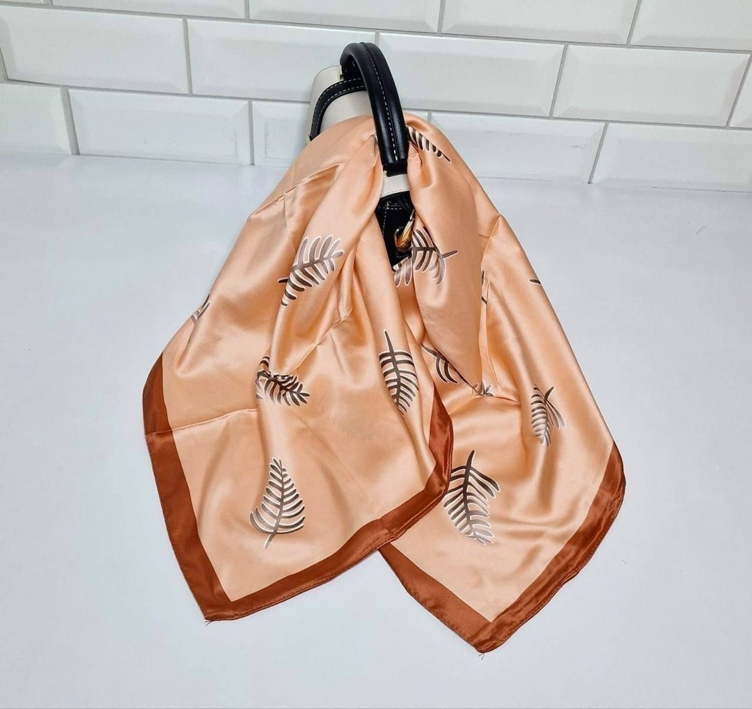 шелковый шарф,женский шелковый шарф,атласный платок,шелковые платки,платки женские