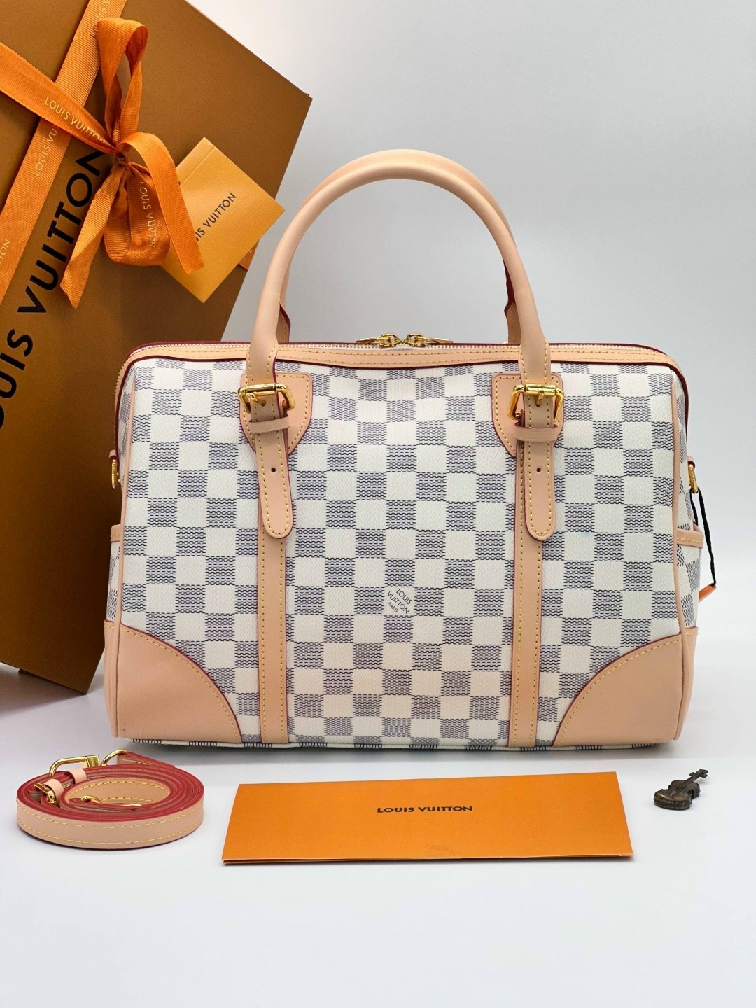 сумки луи виттон,сумка шоппер луи виттон,сумочка луи виттон,сумка женская louis vuitton,луи виттон сумка женская