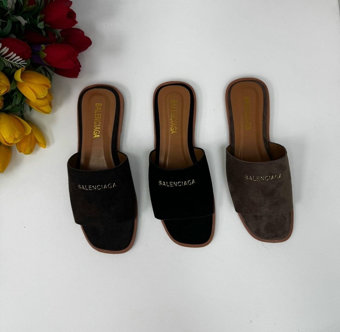 шлепанцы balenciaga,balenciaga шлепки женские,шлепанцы balenciaga черные,шлепки баленсиага,женские шлепанцы