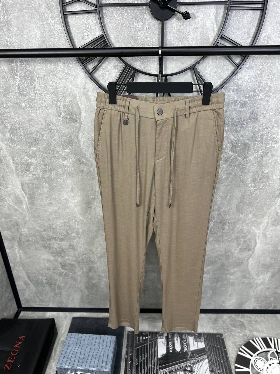 мужские брюки,классические брюки,повседневные брюки,бежевые брюки,брюки штаны