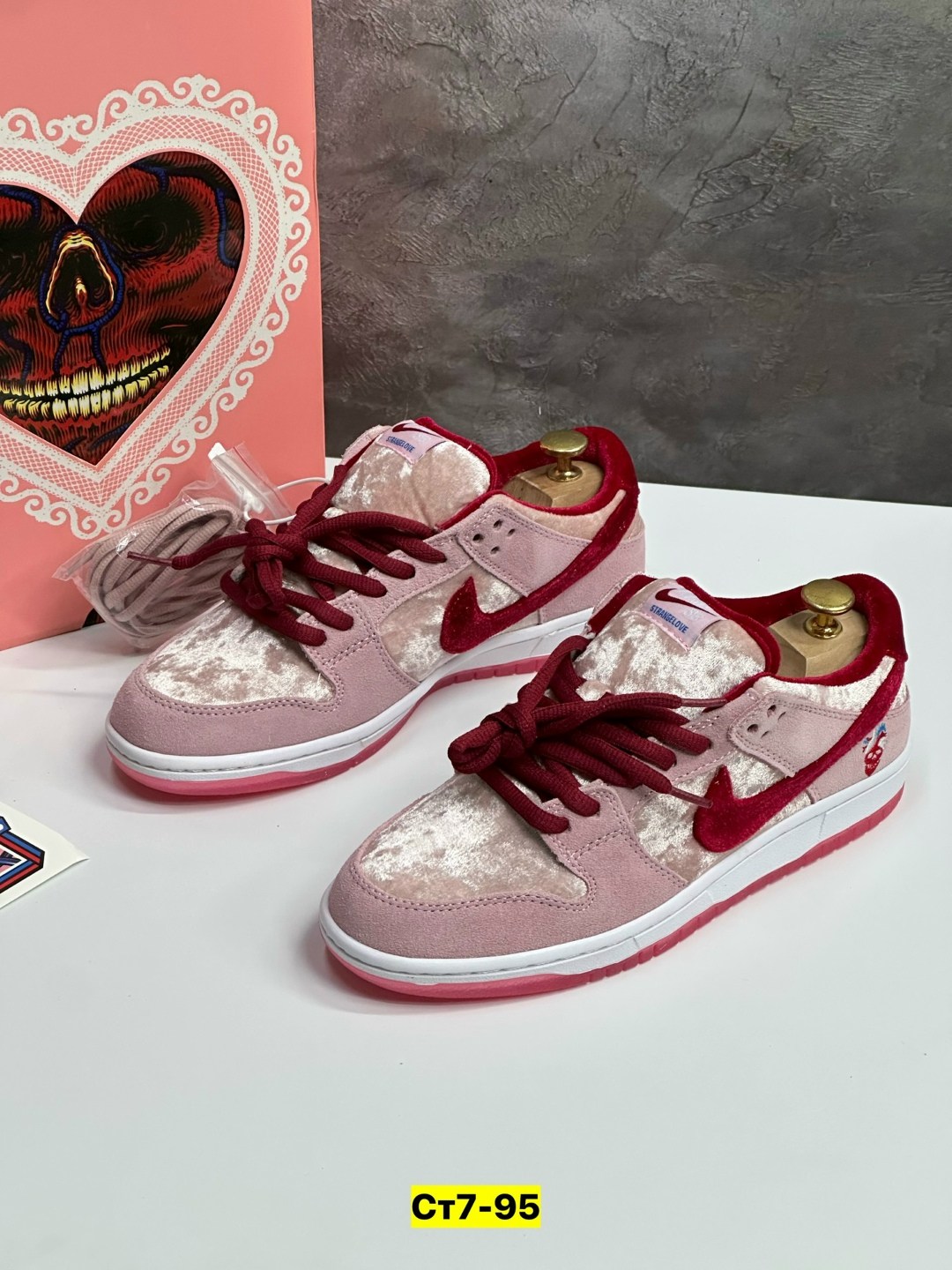 кроссовки nike sb dunk low,кроссовки,nike sb dunk low,nike sb dunk low strangelove,кроссовки nike sb dunk low strangelove