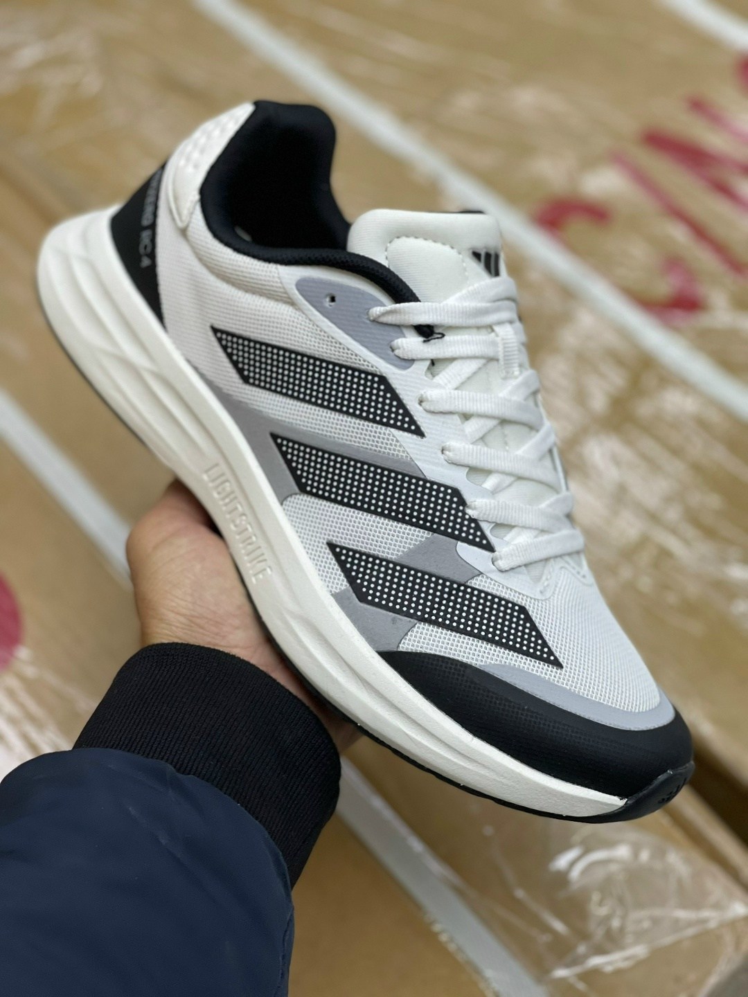 кроссовки adidas,кроссовки adidas adizero,кроссовки мужские adidas,кроссовки,adidas adizero rc 4