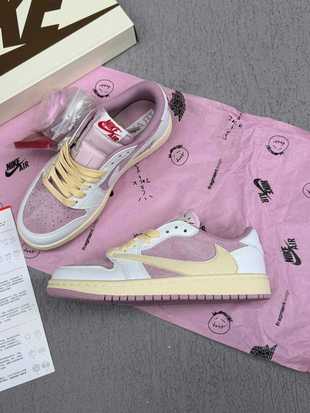 travis scott x air jordan 1 low sail/shy pink,travis scott x air jordan 1 low og shy pink,nike air jordan 1 low travis scott shy pink,nike air jordan 1 low shy pink x travis scott,кроссовки travis sco