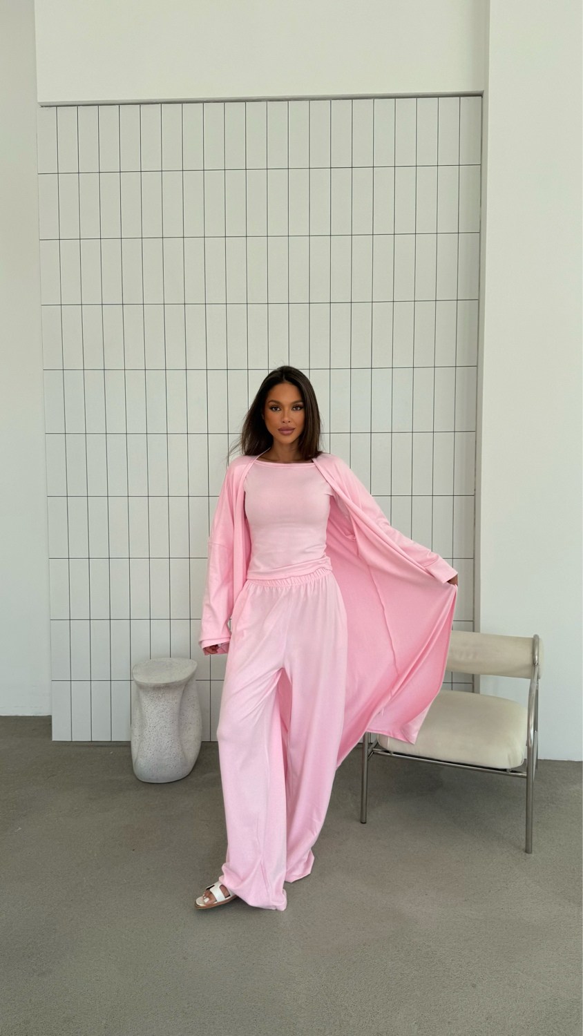 костюм тройка: кардиган, топ, брюки палаццо (плотный хлопок),костюм с брюками палаццо,элегантная женская тройка: топ с драпировкой, свободные брюки и струящийся кардиган,костюм с брюками,брюки палаццо