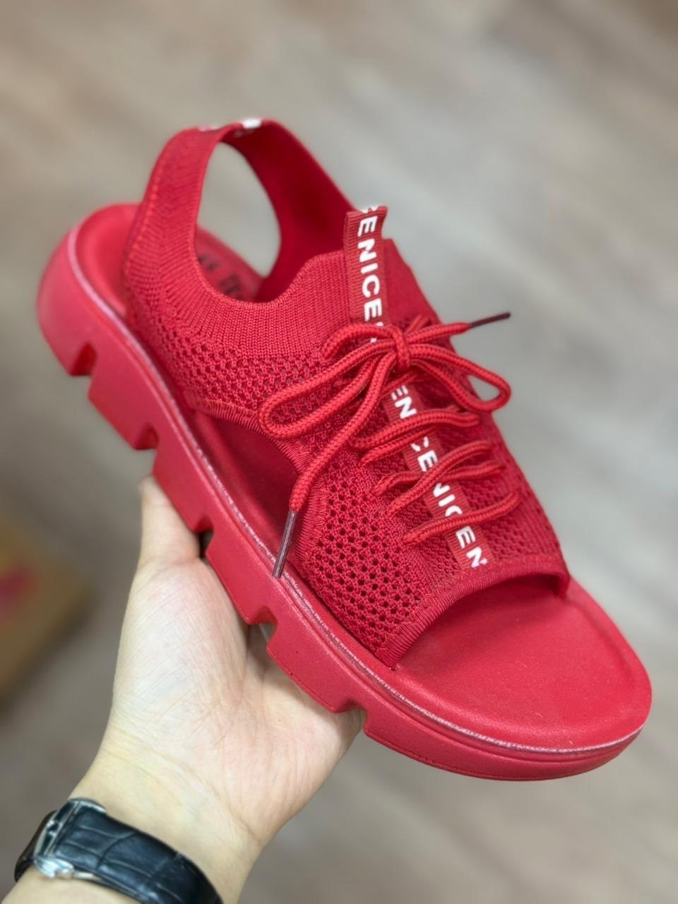 ,босоножки женские,женские босоножки на сплошной,босоножки эко,босоножки летние