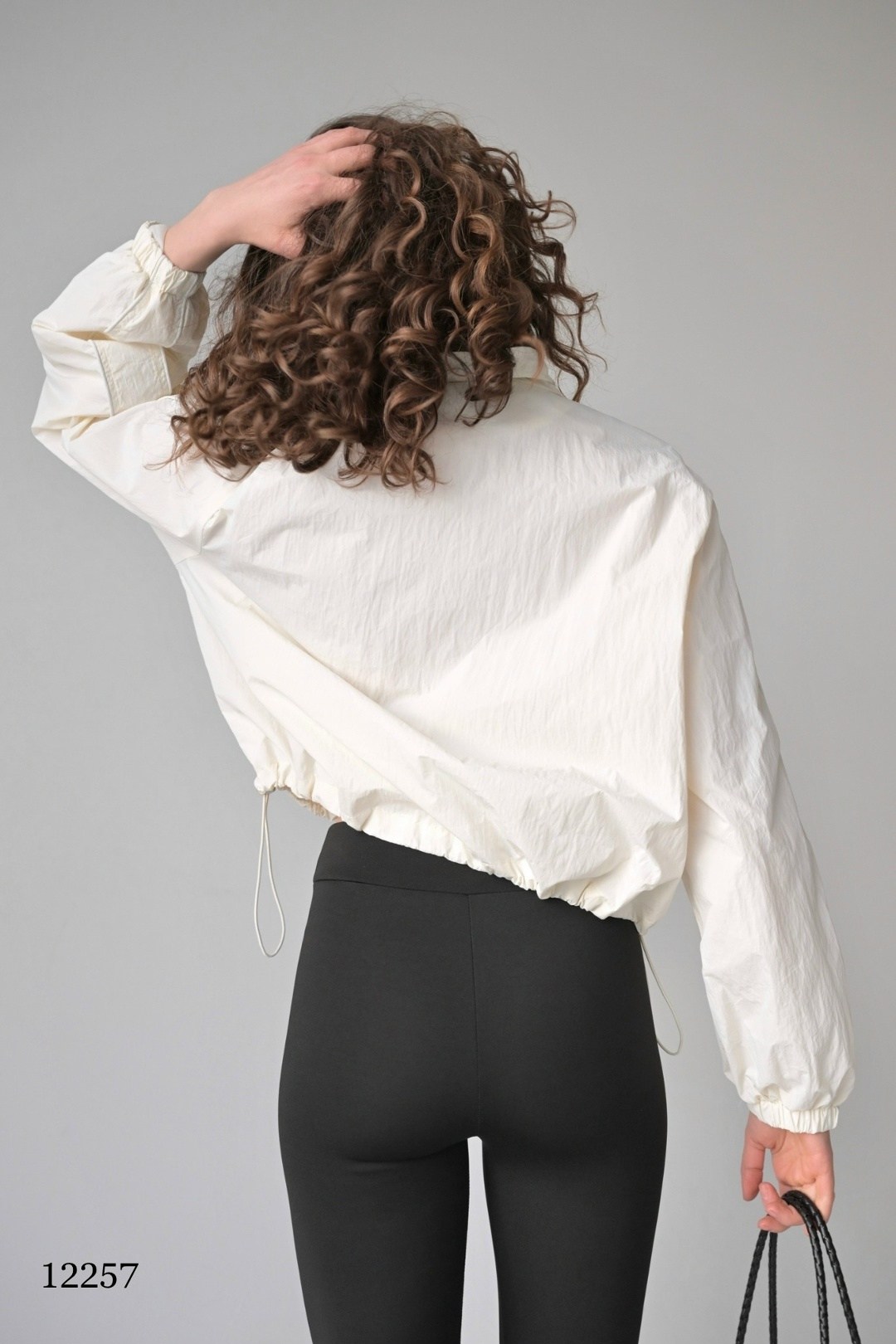 куртка бомбер,куртка бомбер женская,модная куртка,оверсайз куртка,бежевый бомбер