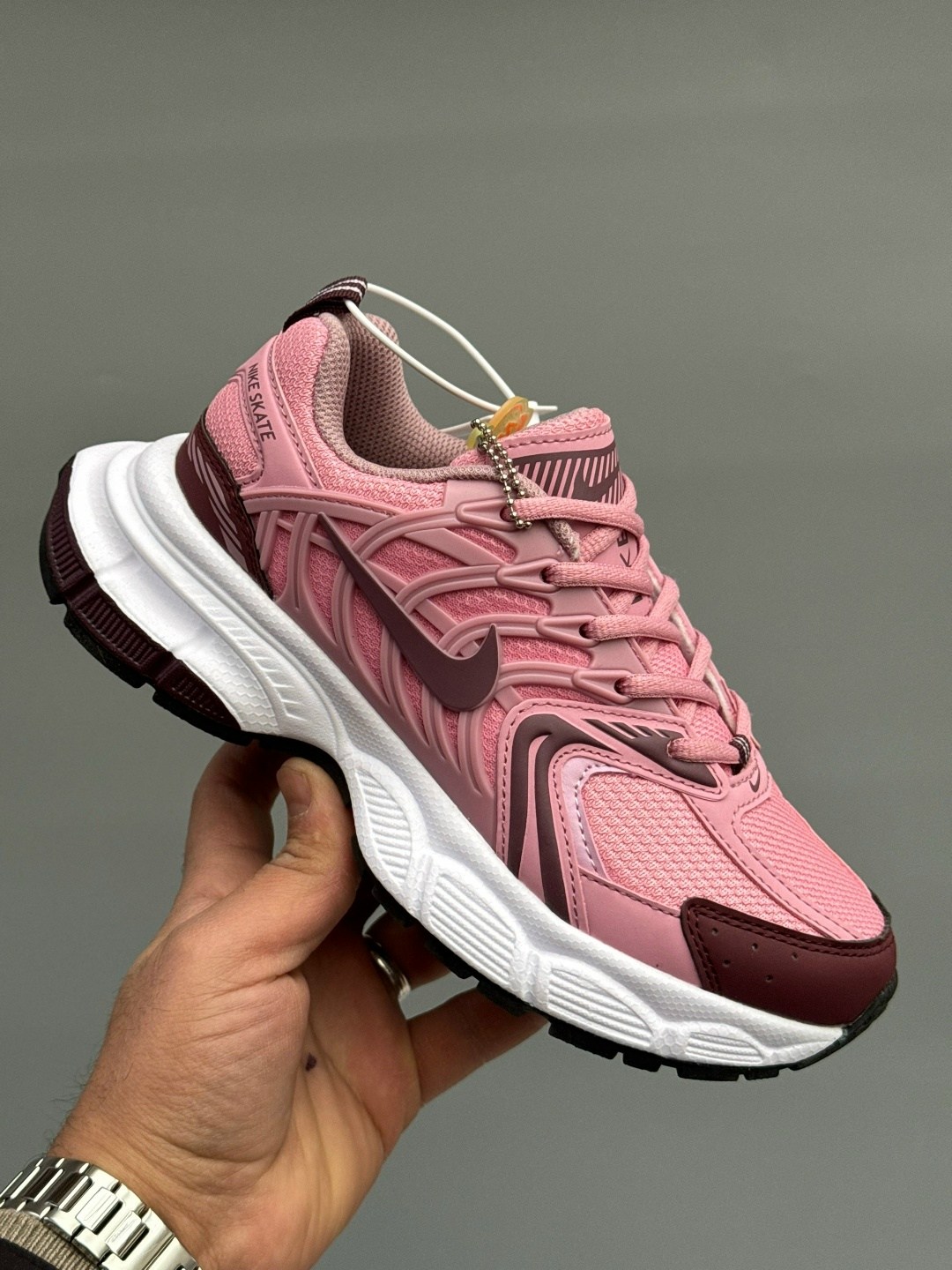 женские кроссовки,кроссовки,кроссовки nike,женские кроссовки nike,спортивная