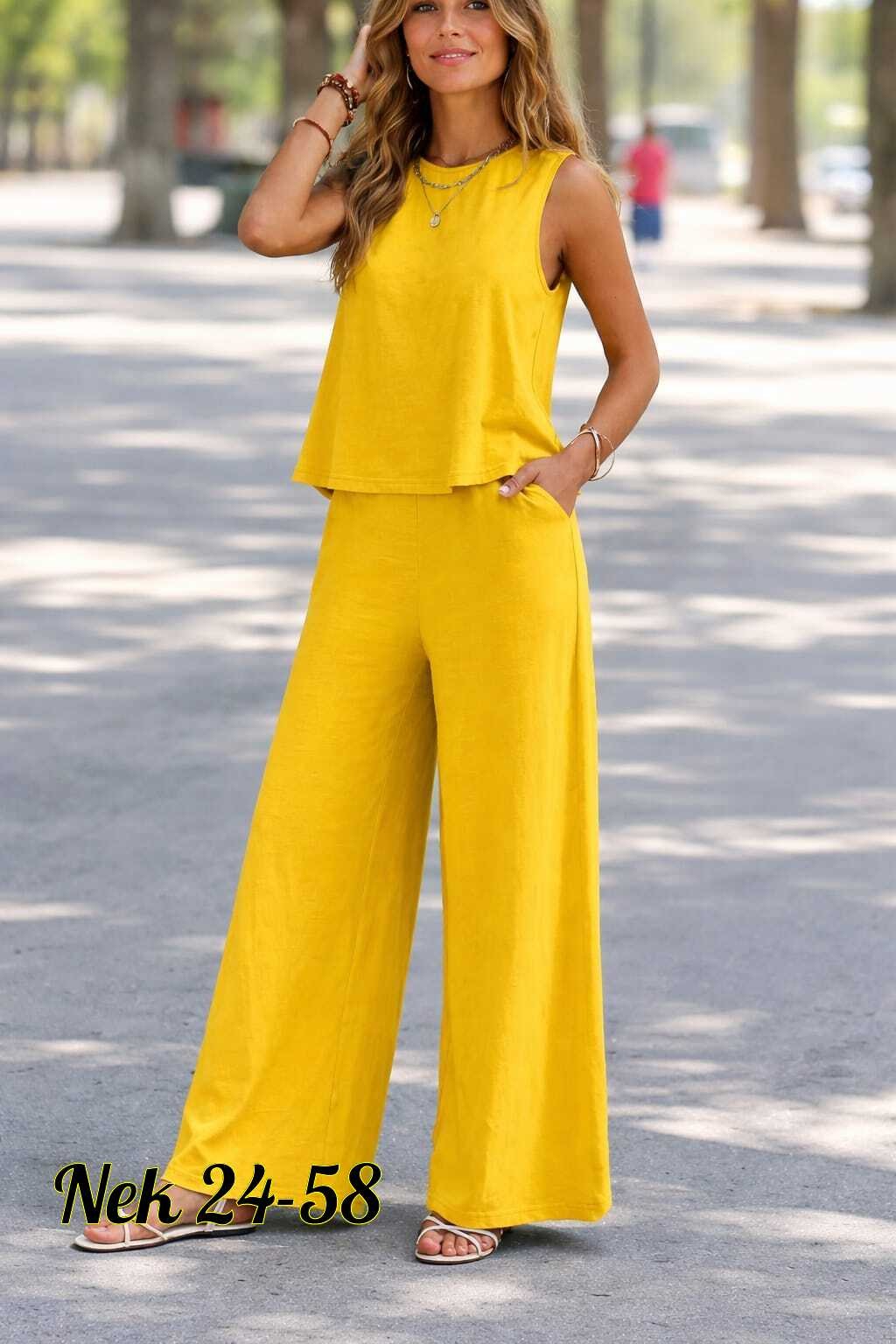 летний брючный костюм,женские летние костюмы,костюм классический,костюм голубой,костюм комплекты