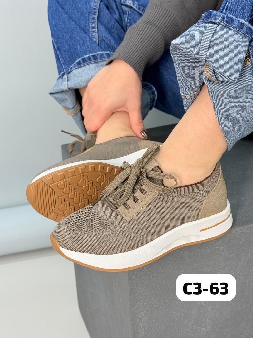 ,женские кроссовки,кроссовки для женщин,спортивная ,обуви