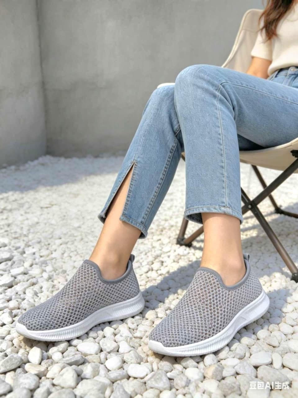 ,кроссовки женскиe,женские слипоны,повседневная ,женская