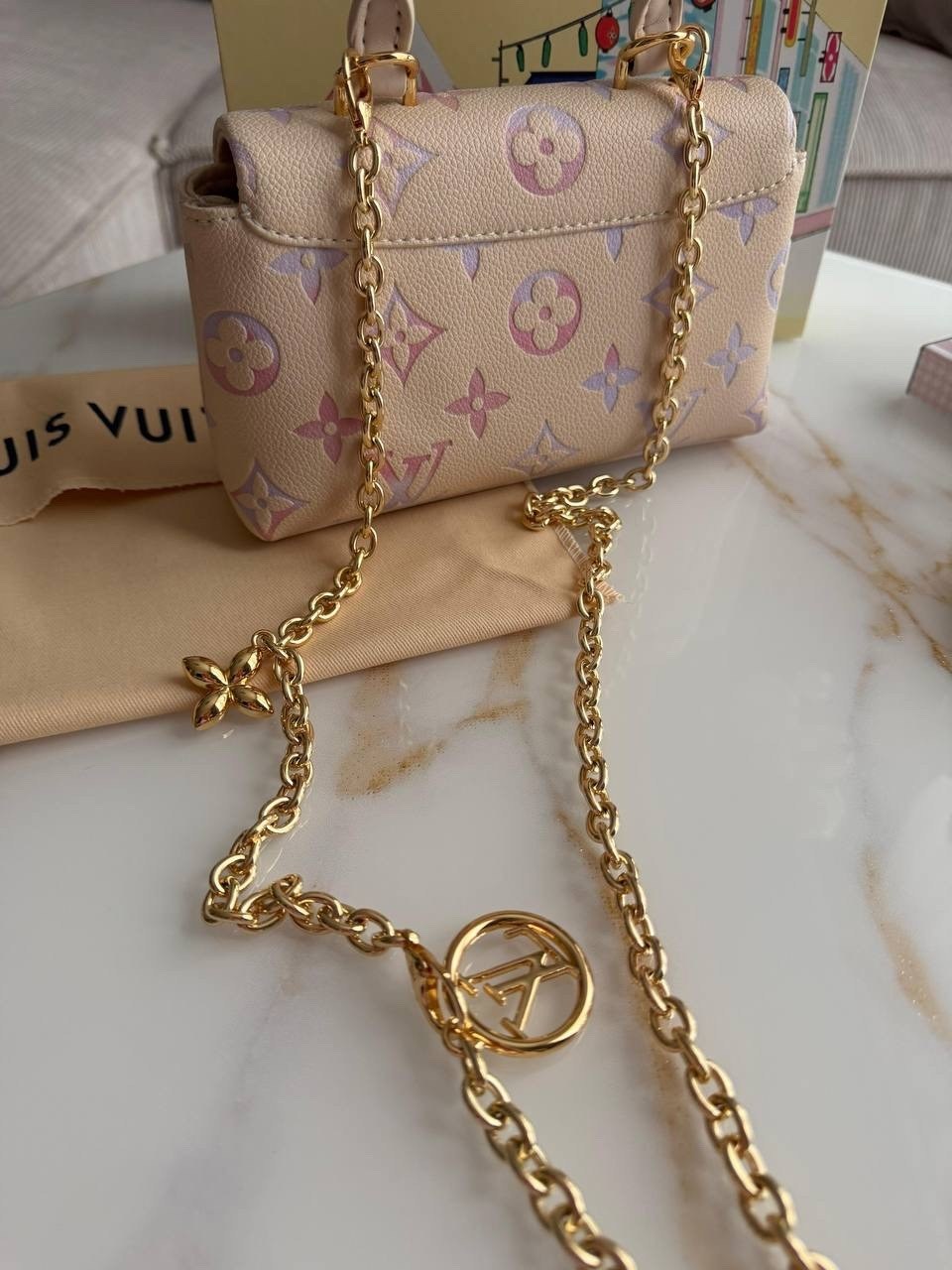 louis vuitton сумка на плечо,louis vuitton сумка,женская сумка louis vuitton,сумка на плечо louis vuitton lv,louis vuitton bag